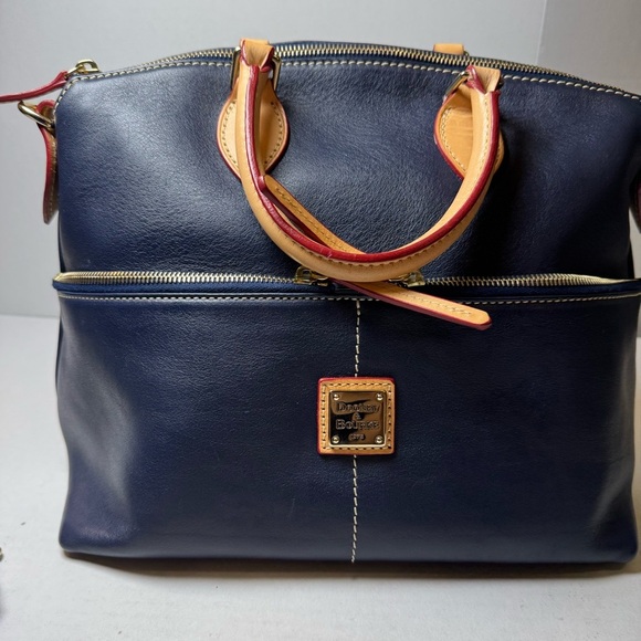 Dooney & Bourke Pebble Leather Pocket Satchel Change Purse & Protective Cover - Picture 2 of 16